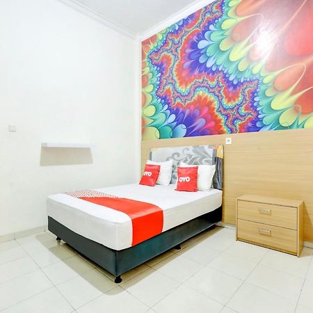 Oyo 3870 Homestay Arya Samarinda Eksteriør billede