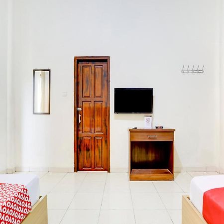 Oyo 3870 Homestay Arya Samarinda Eksteriør billede