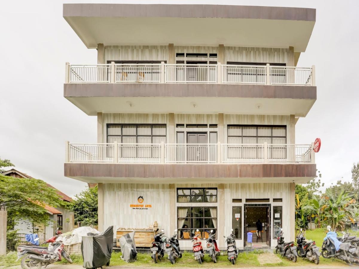 Oyo 3870 Homestay Arya Samarinda Eksteriør billede