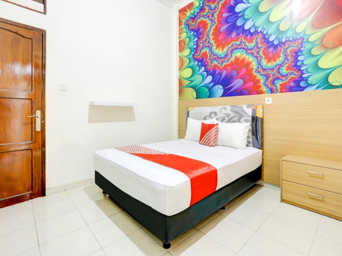 Oyo 3870 Homestay Arya Samarinda Eksteriør billede