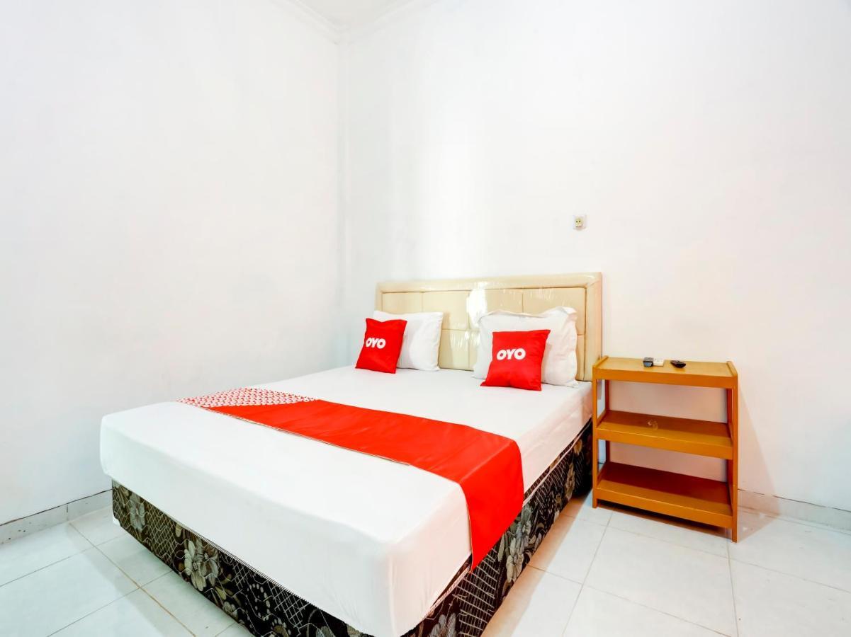 Oyo 3870 Homestay Arya Samarinda Eksteriør billede