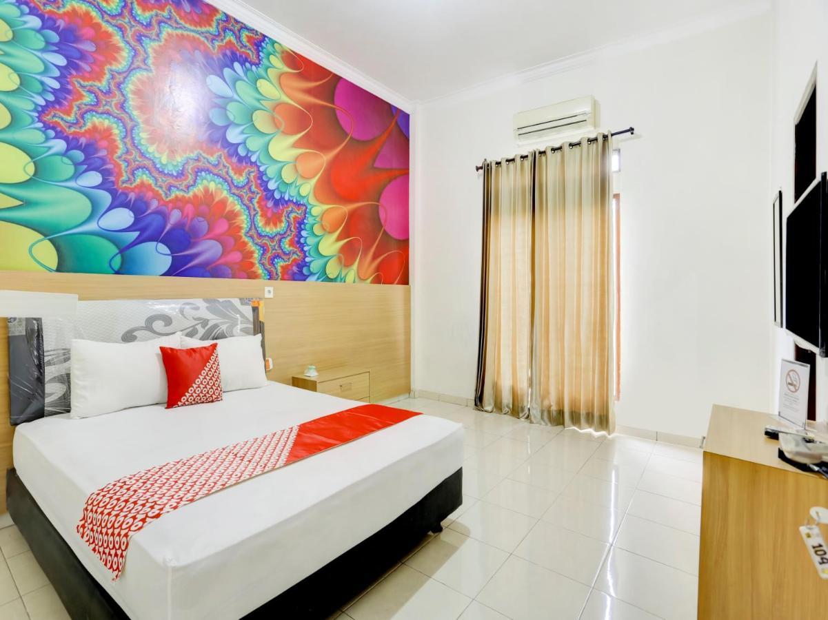 Oyo 3870 Homestay Arya Samarinda Eksteriør billede