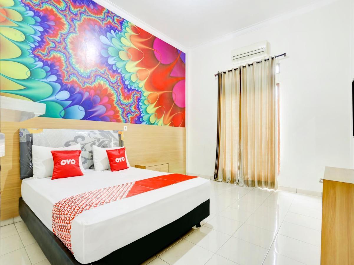 Oyo 3870 Homestay Arya Samarinda Eksteriør billede